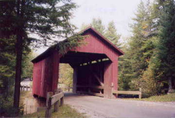 Moseley Covered Bridge 45-12-07. Photo by Liz Keating, September 17, 2006